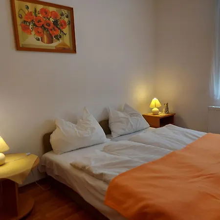 Apartment Buekkszek Apartmanok *